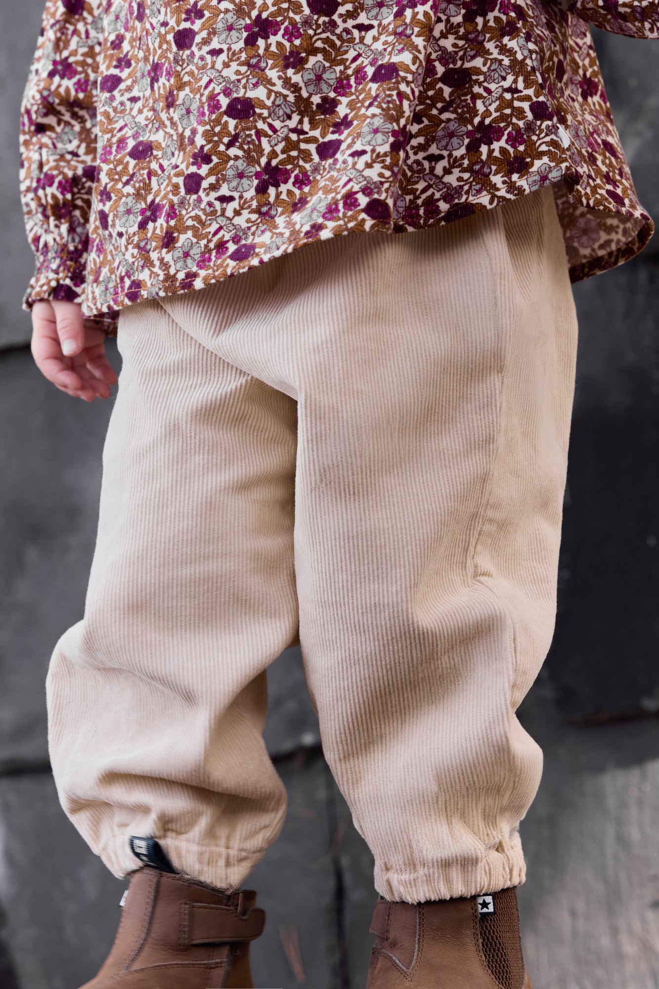 Pantaloni BONTON